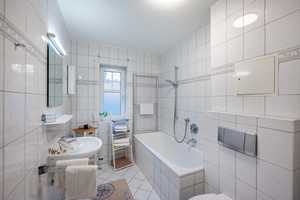 Property thumbnail 16