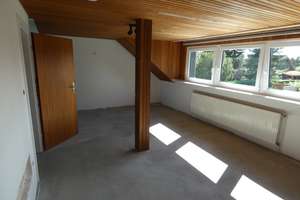 Gepflegtes Wohnhaus in guter, ruhiger Süd-Lage, 2023 Dach und Fenster neu, Garage, Vollkeller – Die vollständige Adresse der Immobilie erhältst du vom Anbieter., 25551 Hohenlockstedt – Vorschaubild 49