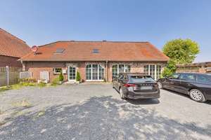 Modernes Wohnen und Arbeiten in historischem Gewand
– sanierte Scheune mit Neubau-Charme zu mieten.