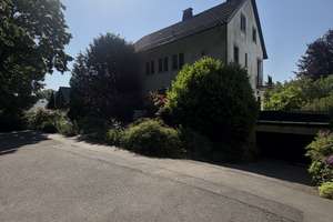 Charmantes 2-Familienhaus auf großzügigem Sonnengrundstück in bevorzugter Lage von Remscheid-Lennep – Albert-Schmidt-Allee 50, 42897 Lennep Nord, Remscheid – Vorschaubild 4
