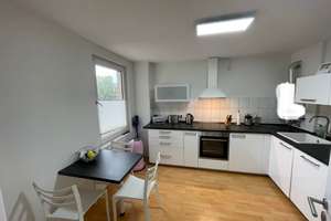 Schöne, ruhiggelegene drei Zimmer Wohnung in Krefeld-Zentrum – Stephanstrasse 2, 47799 Cracau, Krefeld – Vorschaubild 2