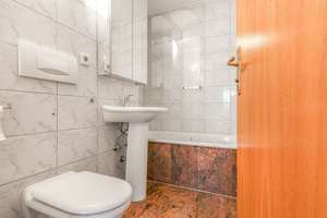 3-Zimmer-Wohnung mit Pool, Sauna und TG-Stellplatz – Starkes Investment mit Zukunftspotenzial – Die vollständige Adresse der Immobilie erhältst du vom Anbieter., 85057 Mitte, Ingolstadt – Vorschaubild 5
