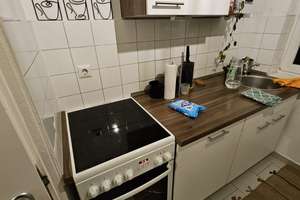 Vollausgestattete, möblierte 2-Zimmer Wohnung mit 2 Balkonen in Steglitz, ab sofort – Schmiljanstraße 4, 12161 Friedenau, Berlin – Vorschaubild 4