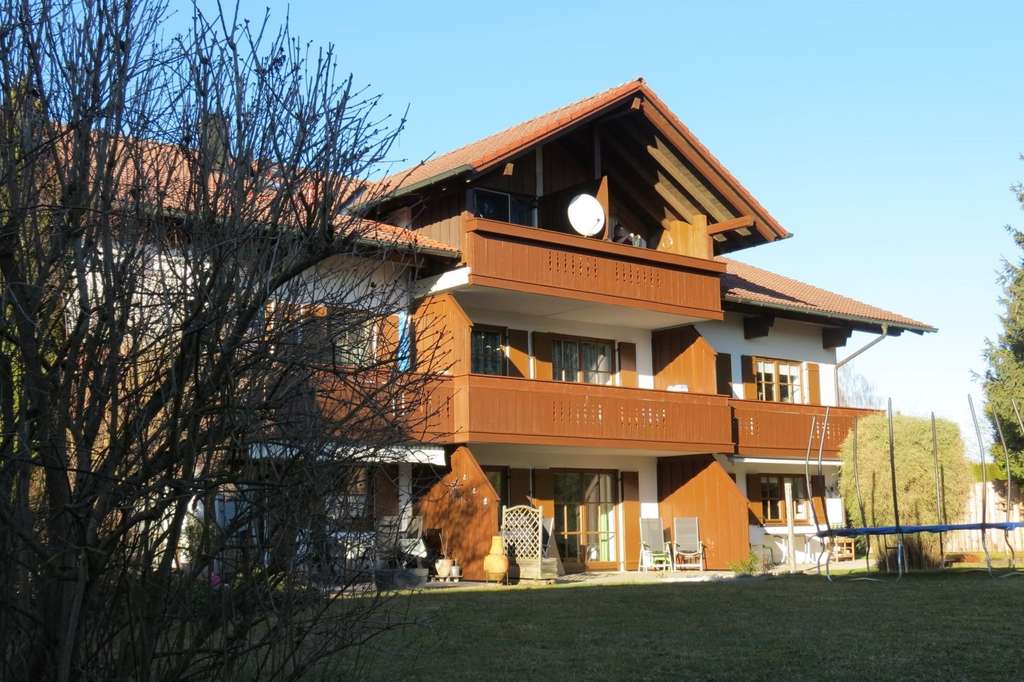 Immobilie in Rimsting - Großzügiges Apartment mit Bergblick und großer Südloggia - Nähe Chiemsee - Bild 2