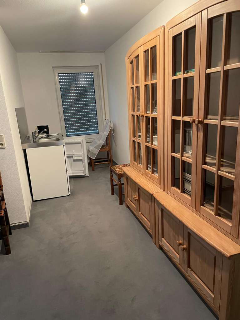 Immobilie in Weissach - Gelegenheit: 2 separate Wohnungen mit 2 Tiefgaragenplätzen in einer Einheit - Bild 4