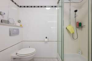 Property thumbnail 37