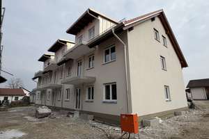 DAHOAM IN ASCHHEIM - 2-Zimmer-Dachgeschosswohnung – Die vollständige Adresse der Immobilie erhältst du vom Anbieter., 85609 Aschheim – Vorschaubild 1