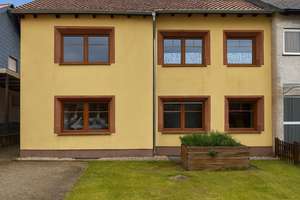 Sehr gepflegtes 1-2-Familienhaus in zentraler Lage von Lebach-Thalexweiler – Die vollständige Adresse der Immobilie erhältst du vom Anbieter., 66822 Lebach – Vorschaubild 1