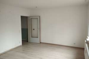 Moderne 42 m² im 1. OG OHNE Balkon, aber mit Einbauküche möglich von Thielenbruch! – Thielenbrucher Allee #, 51069 Dellbrück, Köln – Vorschaubild 3