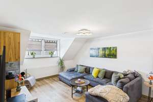 Exklusives Wohngefühl über Gelsenkirchen: Moderne Dachgeschosswohnung mit Stil – Die vollständige Adresse der Immobilie erhältst du vom Anbieter., 45888 Bulmke-Hüllen, Gelsenkirchen – Vorschaubild 5