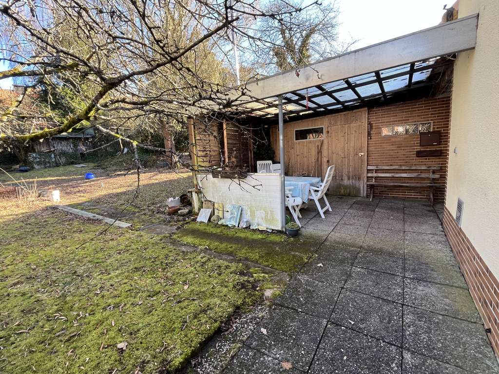 Immobilie in Nentershausen - Großzügige DHH mit ELW, Kaminofen, Sauna, Garten und 2 Garagen - Bild 2