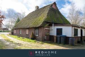 Charmantes Reetdachhaus in idyllischer Lage – Ihr Traum vom Landleben! – Steinburg (Kreis) – Vorschaubild 1