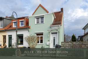 Bremen - Hulsberg | Hochwertig saniertes Reihenendhaus mit Terrasse und Garten – Die vollständige Adresse der Immobilie erhältst du vom Anbieter., 28205 Hulsberg, Bremen – Vorschaubild 1