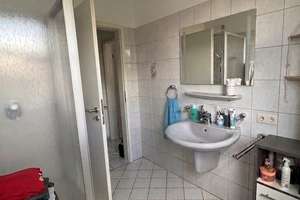 Gemütliche Dachgeschosswohnung mit Stellplatz in Osnabrück-Eversburg – Atterstraße 176 b, 49090 Eversburg, Osnabrück – Vorschaubild 5
