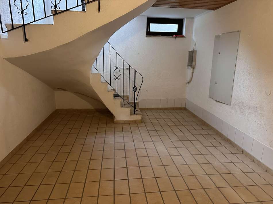 Abgang zur Einliegerwohnung