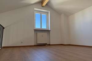 !! Charmante Maisonettewohnung nähe DEZ !! – 93059 Reinhausen, Regensburg – Vorschaubild 6