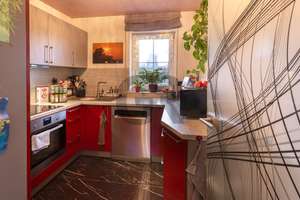 Property thumbnail 9