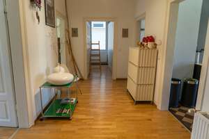 Ein ganzes Stockwerk im Kulturdenkmal:6 Zimmer, 150m²,  über 3m Deckenhöhe, Stellplatz, Ofen, Balkon – 70180 Lehen, Stuttgart – Vorschaubild 26