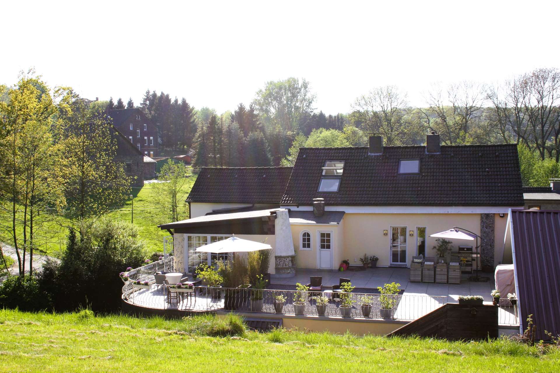 Gartenfront
