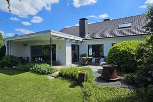 RESERVIERT! Freistehender Bungalow mit Parkgrundstück in Blumenkamp  – Wesel (Kreis) – Vorschaubild 1