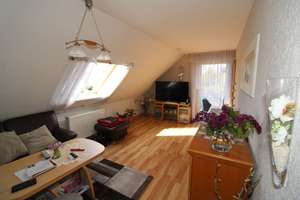 Wohnen auf zwei Ebenen – gepflegte Maisonette mit Außenstellplatz – Die vollständige Adresse der Immobilie erhältst du vom Anbieter., 38228 Lebenstedt, Salzgitter – Vorschaubild 2