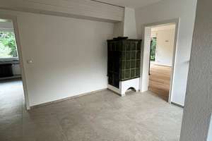 Renovierte Doppelhaushälfte mit gehobener Innenausstattung und EBK und Garten in Gauting – Hubertustrasse 9 91 1/4, 82131 Gauting – Vorschaubild 7