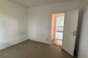 Großzügige 4-Zimmerwohnung mit Balkon / WBS-Schein notwendig! – Havighorster Redder 1b, 22115 Billstedt, Hamburg – Vorschaubild 8