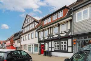 Langjährig vermietetes Reihenmittelhaus in Altstadtlage von Wolfenbüttel – Die vollständige Adresse der Immobilie erhältst du vom Anbieter., 38304 Wolfenbüttel – Vorschaubild 1