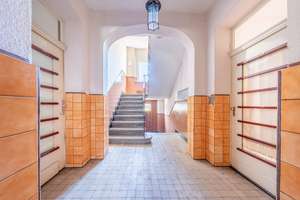 Leerstehendes Mehrfamilienhaus mit enormem Entwicklungspotenzial! – Die vollständige Adresse der Immobilie erhältst du vom Anbieter., 45886 Ückendorf, Gelsenkirchen – Vorschaubild 2