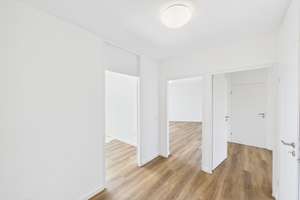 Moderne 3-Zimmer-Wohnung mit zwei Balkonen, Grünblick und TG-Stellplatz in Köln-Westhoven! – Die vollständige Adresse der Immobilie erhältst du vom Anbieter., 51149 Westhoven, Köln – Vorschaubild 10