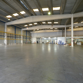 5.000 m² Lagerfläche | Rampe + ebenerdig | Provisionsfrei