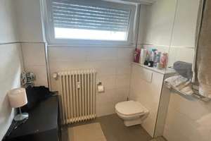 Charmante, helle Halbparterre-Wohnung mit Loggia – auch für eine Kleinfamilie geeignet. – Die vollständige Adresse der Immobilie erhältst du vom Anbieter., 42655 Burg/Höhscheid, Solingen – Vorschaubild 7