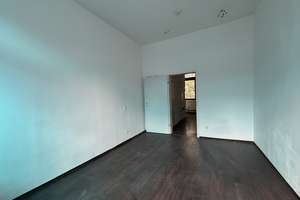 Zentrale Lage im Altbau: Renovierte 1,5-Zimmer-Wohnung zu vermieten – Holzstr. 13, 45141 Nordviertel, Essen – Vorschaubild 4