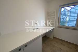 **WOHNHIGHLIGHT AM PARK** EXKLUSIVE, MODERNE STADTVILLA MIT BURGBLICK – Die vollständige Adresse der Immobilie erhältst du vom Anbieter., 61462 Königstein im Taunus – Vorschaubild 10