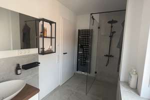 Von Privat: Neuwertiges, 5-Zimmer-Reihenhaus mit hochwertigere Ausstattung – Die vollständige Adresse der Immobilie erhältst du vom Anbieter., 30519 Mittelfeld, Hannover – Vorschaubild 9