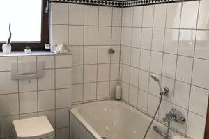 Großzügige, helle 3 Raumwohnung * XXL-Wohnzimmer * G-WC Sonnenbalkon – Die vollständige Adresse der Immobilie erhältst du vom Anbieter., 46145 Sterkrade-Nord, Oberhausen – Vorschaubild 7