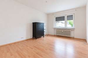 Gepflegte 2-Zimmer-Wohnung in begehrter Lage und Südausrichtung-Balkon – 28205 Peterswerder, Bremen – Vorschaubild 2