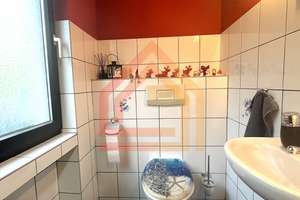 Freistehendes Einfamilienhaus mit Einliegerwohnung und großem Potenzial! – Die vollständige Adresse der Immobilie erhältst du vom Anbieter., 51709 Marienheide – Vorschaubild 8