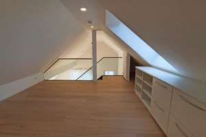 Exklusive 4,5-Zimmer-Maisonettewohnung mit vielen Extras! – Die vollständige Adresse der Immobilie erhältst du vom Anbieter., 70435 Zuffenhausen-Mönchsberg, Stuttgart – Vorschaubild 10