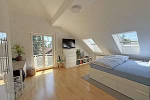 Tolle 4-Zimmer-Maisonettewohnung mit ruhiger Loggia und zwei Bädern – Die vollständige Adresse der Immobilie erhältst du vom Anbieter., 81739 Waldperlach, München – Vorschaubild 7