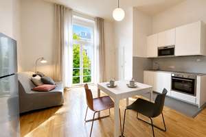 Sanierte 1,5-Zimmer-Altbauwohnung als Kapitalanlage oder zur Eigennutzung