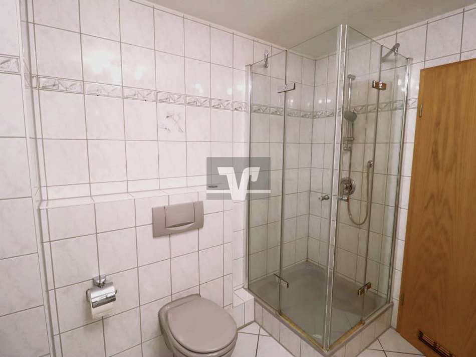 mit Dusche