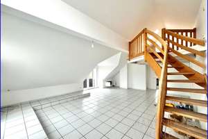 Exklusives Penthouse mit Galerie, Dachterrasse & Whirlpool in Ingolstadt – Die vollständige Adresse der Immobilie erhältst du vom Anbieter., 85055 Nordost, Ingolstadt – Vorschaubild 9