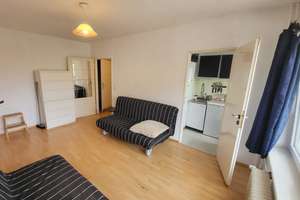 Charmante Wohnung mit Balkon und Tiefgaragenstellplatz in Charlottenburg – Sömmeringstraße 40, 10589 Charlottenburg, Berlin – Vorschaubild 7