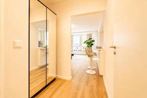 Bezugsfreie 1-Zimmer-Wohnung mit Loggia im Erstbezug nach Modernisierung! – Kölner Str. 44, 40211 Stadtmitte, Düsseldorf – Vorschaubild 2