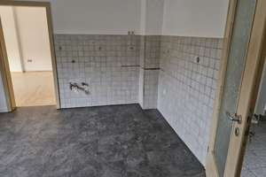 Neuwertiges 10-Zimmer Haus in Thyrnau mit 300 m² Wohnfläche – Alte Straße 10, 94136 Thyrnau – Vorschaubild 4