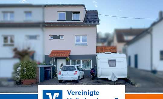 Reiheneckhaus mit Garage und großer Terrasse