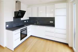 Loftartiges Wohnen – Sonnige, neuwertige Wohnung über den Dächern von Trudering – Die vollständige Adresse der Immobilie erhältst du vom Anbieter., 81825 Gartenstadt Trudering, München – Vorschaubild 3