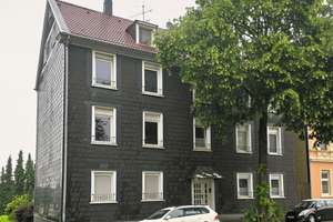 Gut aufgeteilte 2-3 Zimmer-Wohnung mit Stellplatz und Gartennutzung