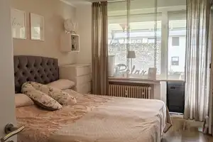 Charmante 3-Zimmer-Wohnung mit Balkon, EBK und Stellplatz  – Bielefeld – Vorschaubild 3
